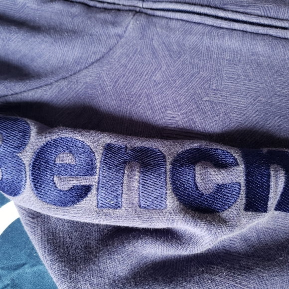 Bench zip sweater. Women's Large Lg Blue - Picture 6 of 7